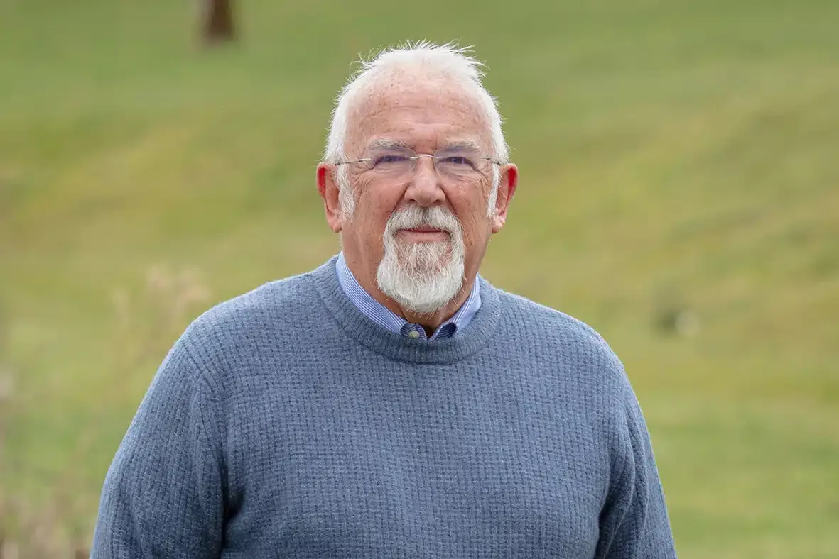 Clive-Johnston-5D0A8180_2.webp