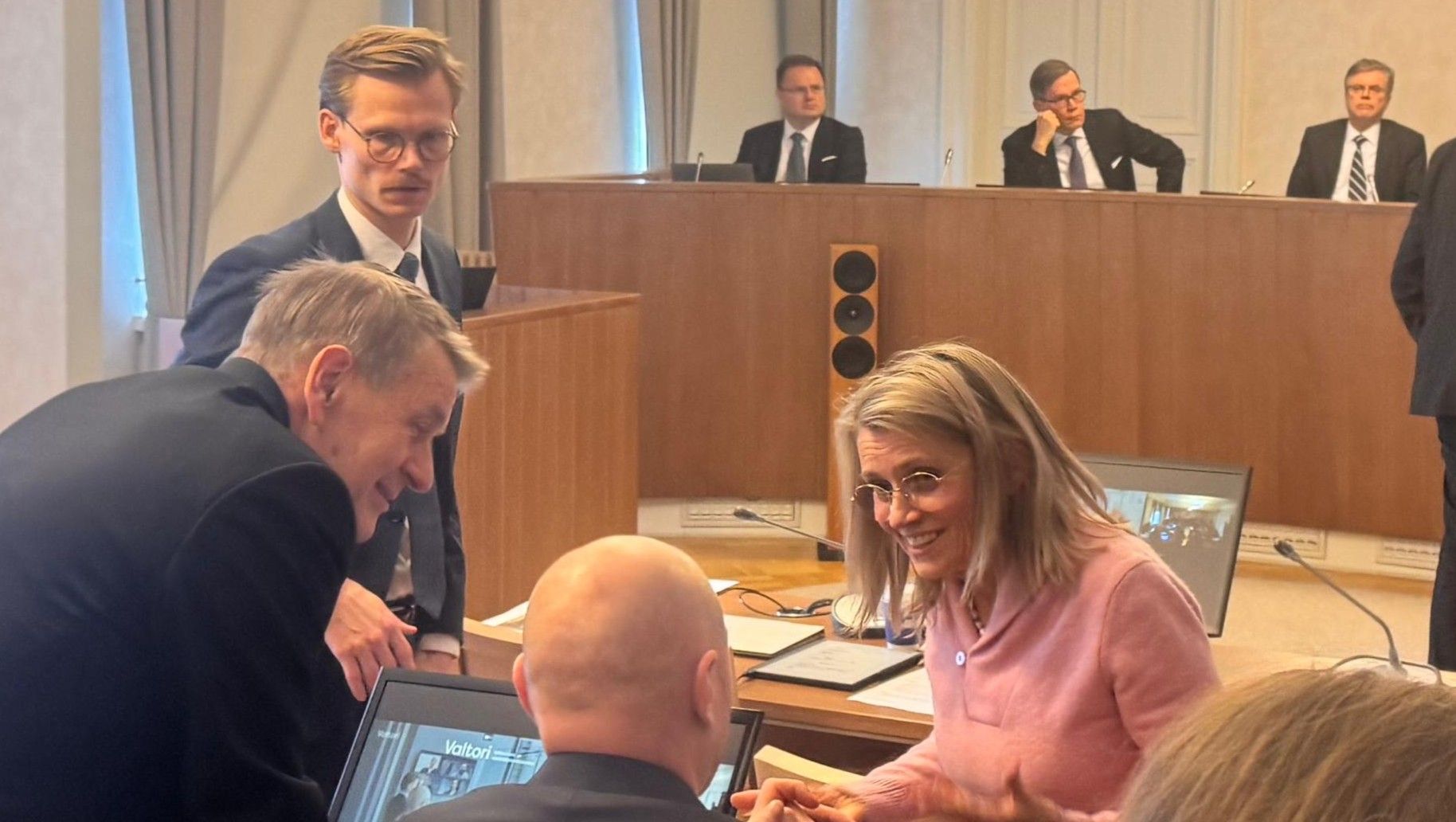 rechtszaal pauze Rasanen.jpg